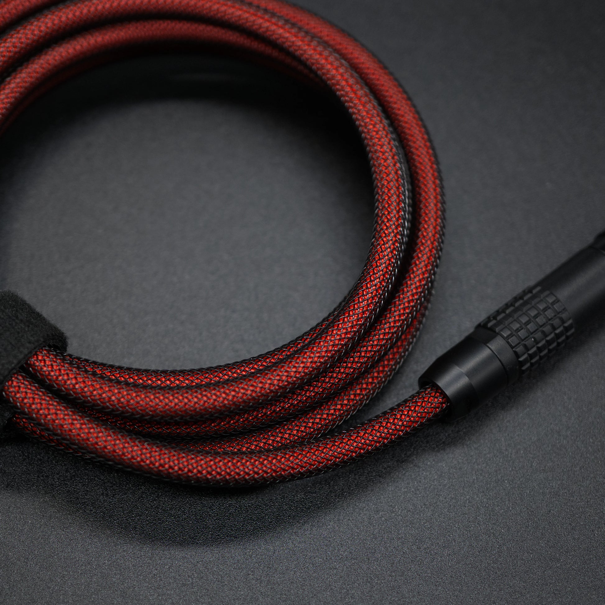 FEMO 4-pin push-pull connector detail