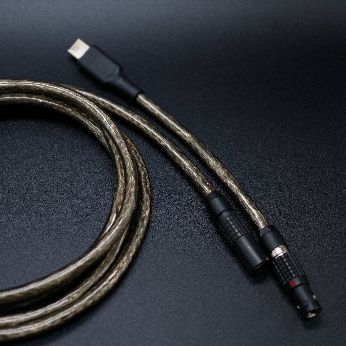 [FEMO 0B] Lindy Cables